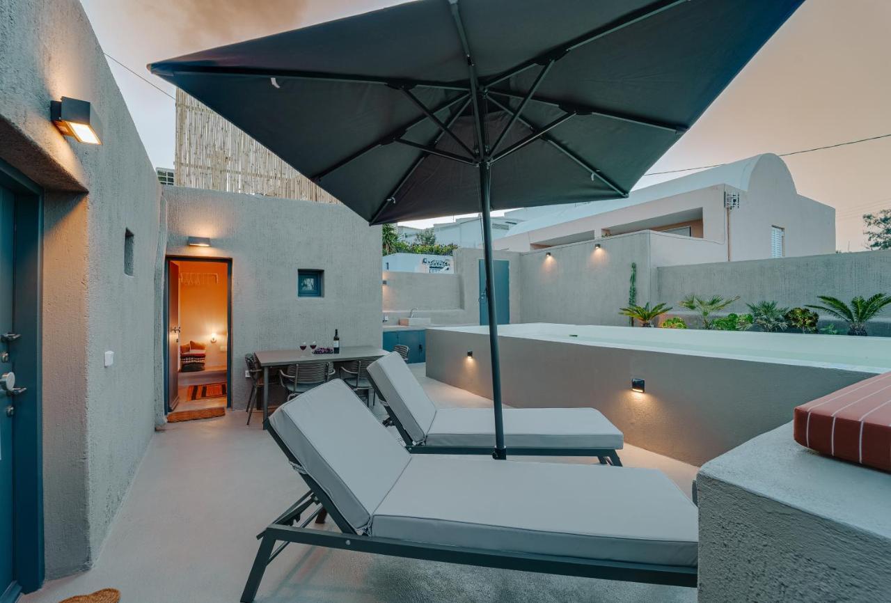 Present Perfect Villa - Private Pool Фиростефани Екстериор снимка